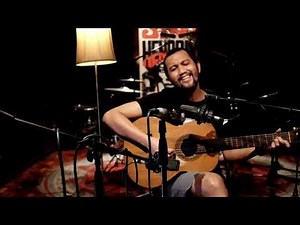 Johnoy Danao - UP Naming Mahal (live at WombWorks)
