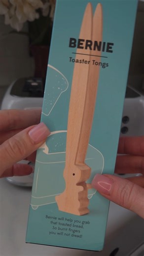 ▶️ Lnk in our bio for this Bernie Bunny toaster tongs — easiest way to grab toast #amazonfinds