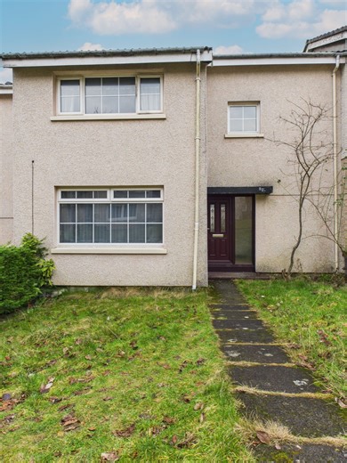 Stunning Four-Bedroom Terrace Villa in Ballochmyle