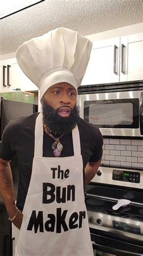 17K views · 506 reactions | I think it's time to find a new job..(Watch till the end) #chef #robot #cooking #restaurant #kitchen #job #fyp | Flick Fanpage | Facebook