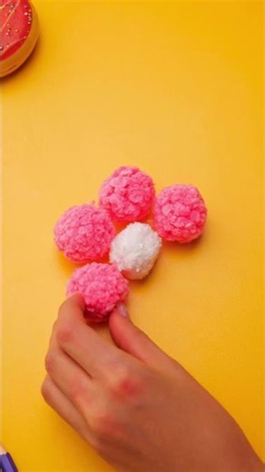 🐱Can You Make a POMPOM Toy? Cat Will LOVE It! #kidsvideo #craft