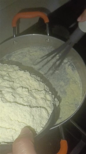 Cómo hacer yogurt casero con Leche Induleche