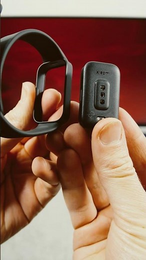 Xiaomi Smart Band 9 Active - How to Remove the Strap?