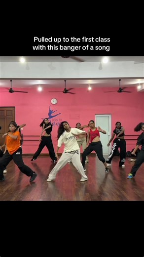 Exciting Dance Choreography to Upbeat Music