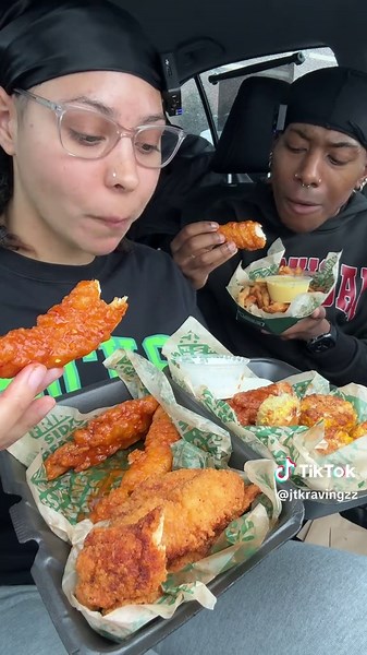 Delicious Wingstop Mukbang Experience