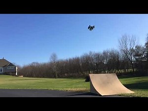 Traxxas Stampede 4x4 VXL Big Air Bashing!