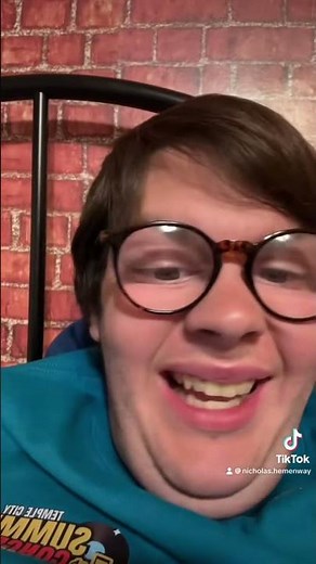 Mrs. Doubtfire hello ￼