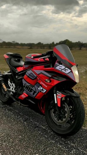 Hyosung GT650R Specifications and Top Speed Revealed