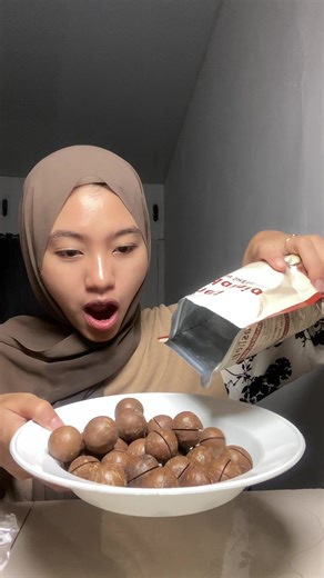 Discover the Delight of Macadamia Nuts for Beginners