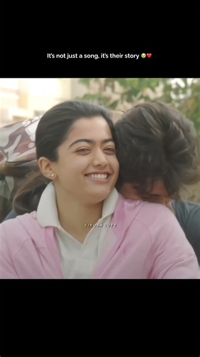 His love for Kadalalle 💗 #vijaydeverakonda #love #rashmikamandanna #virosh