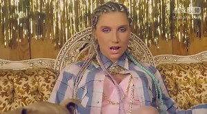 【猴姆独家】Ke$ha联手爆赞新单Crazy Kids超清mv大首播