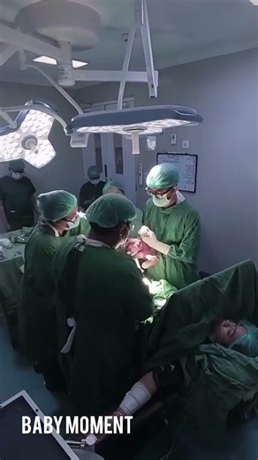 “Watch how a baby is delivered in a hospital.”😍😍😍