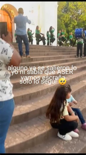 Videos de amigos danza 🙂 (@amigos.danza) con “sonido original - amigos danza 🙂”