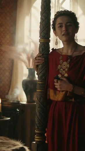 Uh- oh 👑 the king might be in trouble! Follow the #drama @thesolomonsaga is a Short Film starring Luke Dimyan, Chloe Avakian & Erick Avari Directed by Sylvia Caminer. Introducing characters for a limited series in development. Follow us & stay tuned #epic #history #faith #wisdom #power #comingsoon @dimwitted_dimyan @chloeavakian @erickavari @dolgerfilms | The Solomon Saga