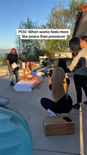 No rushing, no forcing….just presence, creativity and trusting the process. The kind of flow I’m always chasing. 📸 Photography by Me @jessyjphoto Campaign for @prolashofficial Production @rsproductionsllc Agency @rebelbrandmanagement Digital Tech @drewschwartzphotography Photography Assistant @gui.cha Camera @canonusa #D#DallasPhotographerBeautyPhotographer #laphotographer #photographylife Behind#BBeautyPhotographerPhotoshootBTSby Jessy J Photo Los Angeles and Dallas fashion and beauty photogra