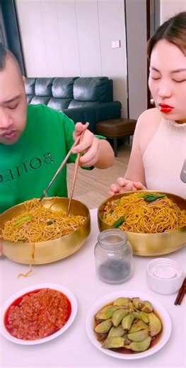 Top Sweet Funny Challenge Couple Eating Show Trending Views 2025