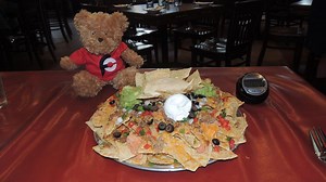 Tios' 5lb "Mount Nacheesmo" Challenge - FoodChallenges.com