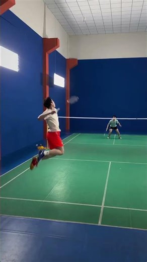 Dramatic Badminton Highlights: Unleash the Power of Rackets