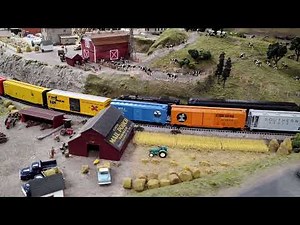 HO Model Train Layout (Medina Railroad Museum)