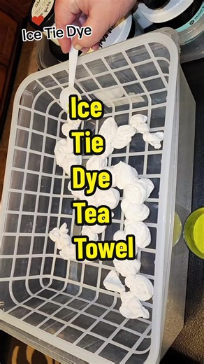 Ice tie dye technique 🧊. Using mostly 100% cotton with procion fiber reactive dyes works best. If you want to experiment with tie dyeing you can find starter packs of procion dyes on Amazon by the brand called Jaquard or Pro Chemical. The starter packs can be found in my Amazon storefront by clicking on my link tree in my Bio on my page. There are a few other dye companies you can also order from like Dharmatradingco, Dyespin, Prochem and Custom Colors. If you have any questions about Tie Dye f