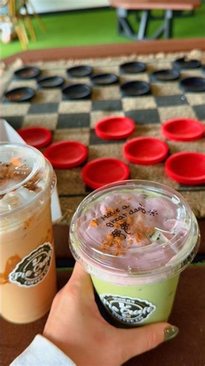 Yoder’s Sarasota 🍰☕ | Matcha, Latte & Mini Peanut Butter Pie