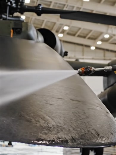 Helicopter Rotor Blade Cleaning Techniques for Restoration