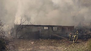 Explosion rocks neighborhood in Southern California