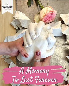 Make this with the one you love 😍 #bodycasting #castingkit #lifecasting #handcasting #couple #couplegoals #Romantic | The Edinburgh Casting Studio