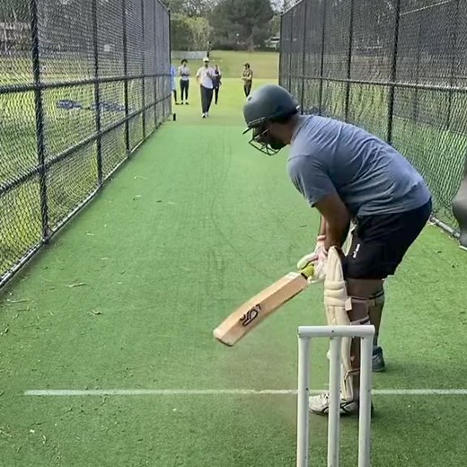 1.8M views · 10K reactions | One shot! #cricketlover #cricket | Barneybats | Facebook