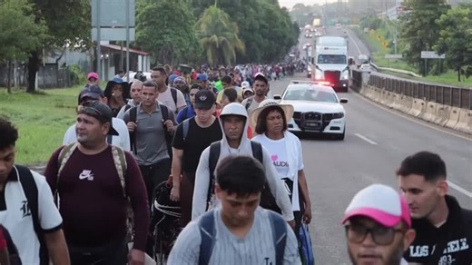 Migrant caravan in Mexico moves on in search of better opportunities