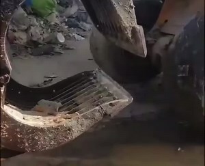 Transforming a Rusty Metal Wheel: Before and After