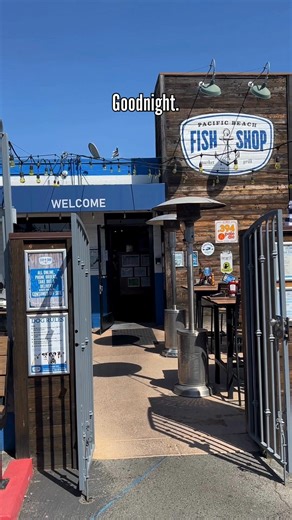 Here’s to fresh starts, fresh flavors, and another year with the best community around.✨ Happy New Year!✨🎆 | Fish Shop