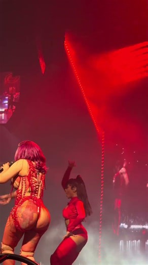 Cardi B’s MUTE challenge in San Francisco, CA 🤫