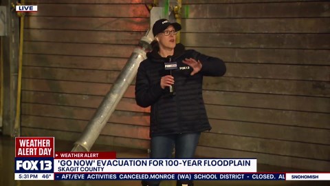 Skagit River nearing record crest as Mount Vernon floodwall faces major test