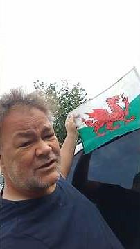 🏴󠁧󠁢󠁥󠁮󠁧󠁿 Show your flag, England. come on!
