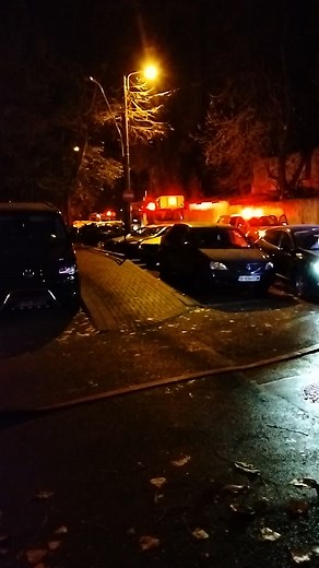 Videoclipuri postate de leucea Alexandru (@alexandruleucea3) cu Police Car Siren - Merrick Lowell