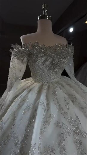 The Most Realistic Wedding Gown in Roblox #like # subscribe