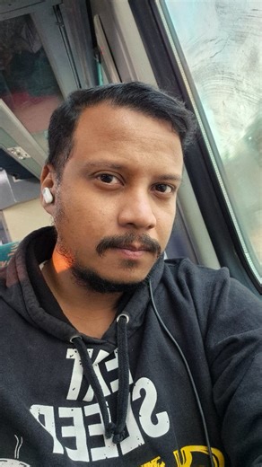 Anand Balaram on Instagram: "Needs → Things that are essential for survival or basic functioning. Example: Food, water, shelter, clothing, healthcare. Wants → Things that are desired for comfort, pleasure, or luxury — not essential for survival. Example: Fancy clothes, a car upgrade, vacation, gadgets. Your Views Pls !!! #loans #bankstories #banklife #bankers #bankinglife #instagramreels #viralreels #reelsındia #loan #creditmanager #wants #needs #credit"