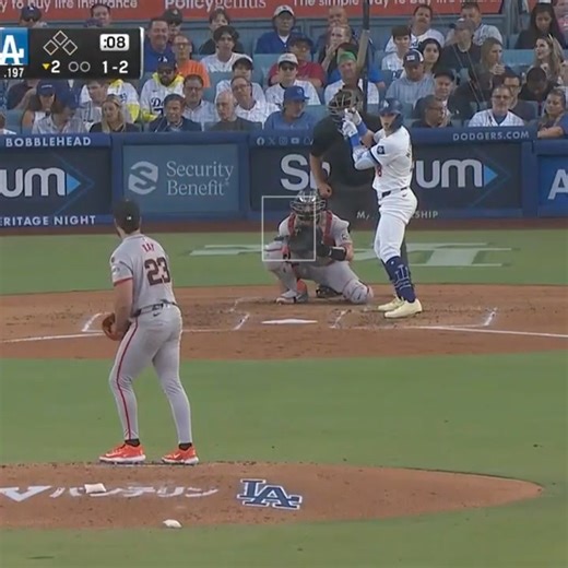 Robbie Ray fans 🎱 | San Francisco Giants