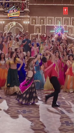 708K views · 5.2K reactions | Unleash your inner romantic and surrender to the magic of 'Aashiq Surrender Hua' #TSeries #1MinMusic | T-Series | Facebook