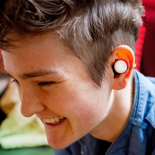 54K views · 308 reactions | Google Pixel Buds (2020) review: mic test included | The Verge | Facebook