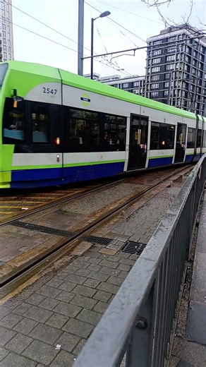 London Trams Tram arriving at East Croydon 7/2/26