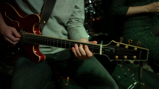 20 nostalgic songs everyone will always sing along to