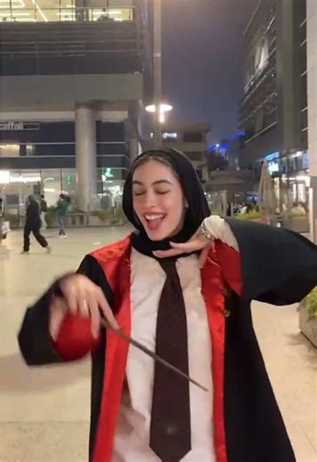 dressing up as hermione granger costume for Harry Potter movie night!🍿🪄 #harrypotter #costume #costumeideas #hermionegranger #movienight