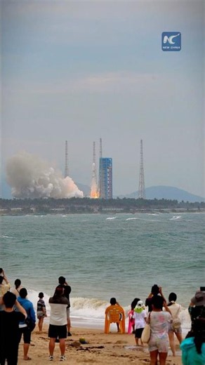 China's Long March-12 rocket launches new internet satellite group