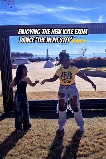 Looks like they’re enjoying the Neph Step Dance! 🤩🙌