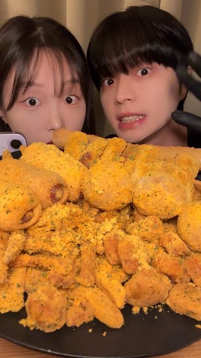챗지피티가 정해주는 사람이 뿌링사이드 먹기✨ @bhc_chicken_official #뿌링사이드 #뿌링클 #bhc #먹방 #커플