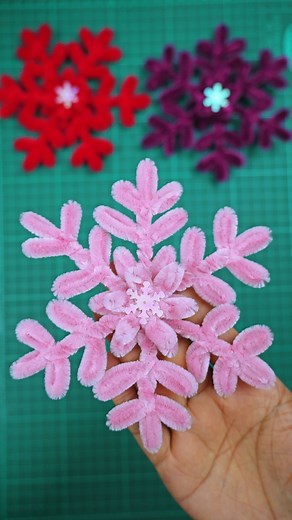 25K views · 227 reactions | Handmade christmas snowflake crafts idea for holiday decorations❄ | Creative Art & Craft Ideas | Facebook