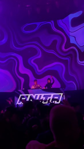 let's repeat that night again 🔥💥 #fyp #masukberandafyp #waveclubtaipei🇹🇼 #taiwannightmarket