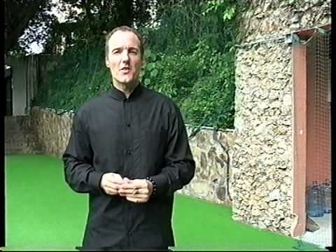 Enter the Dragon Hong Kong Locations/Bruce Lee Biography Documentary by Bey Logan for CNX